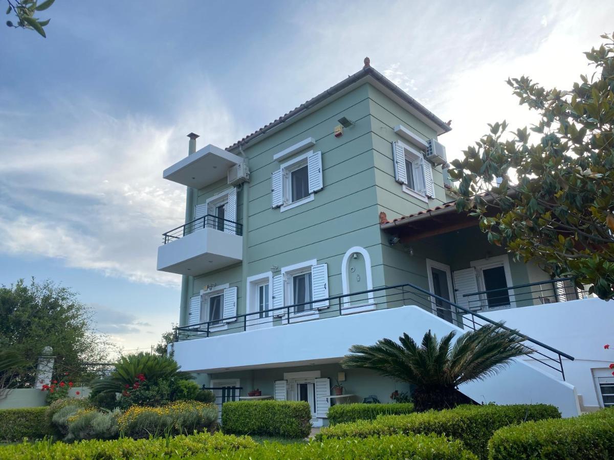 Dimitris Corinthian Villa Vrahati Esterno foto