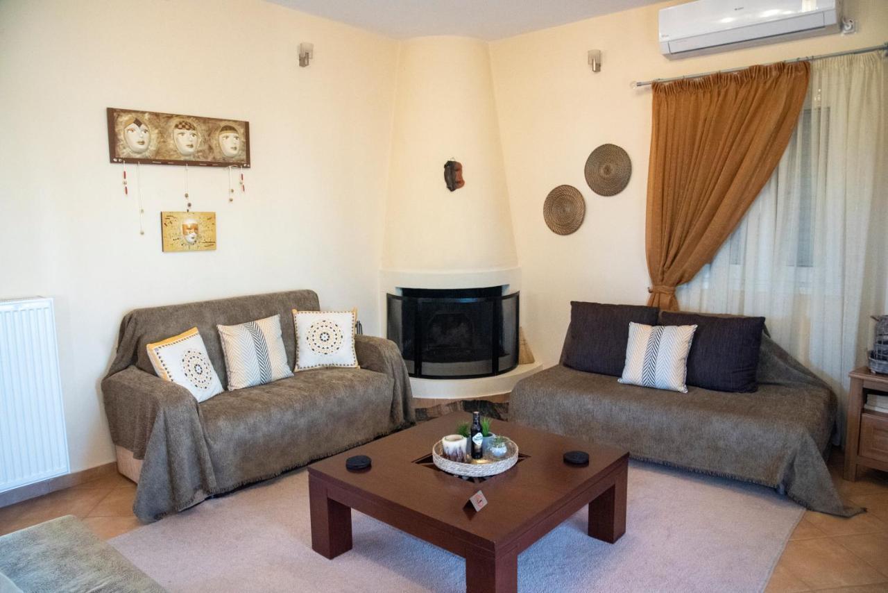 Dimitris Corinthian Villa Vrahati Esterno foto